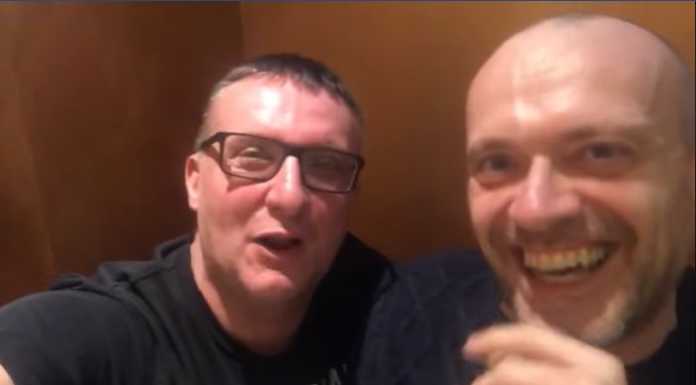 Lambrenedetto XVI incontra Max Pezzali: “Farò una canzone sui tombini a livello”