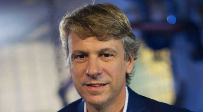 “Il Padreterno è liberale”: Nicola Porro a Villa Greppi con Costruiamo il futuro