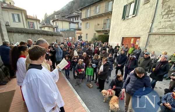 Malavedo rivive la tradizione di Sant’Antonio con la benedizione degli animali