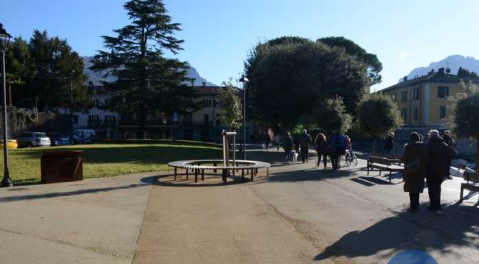 Mandello lago, pavimentazione da rifare. Il Comune scrive all’impresa