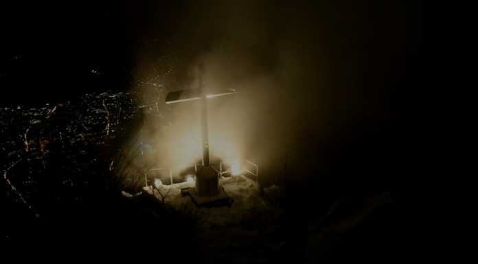 Lo spettacolo delle nuvole al San Martino con un gran finale. Video di Mauro Lanfranchi