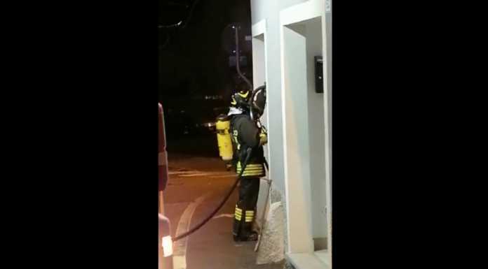 Lecco, in serata pompieri in via Mentana per un incendio