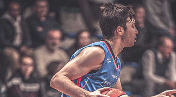 Basket CSilver. Tecnoadda Mandello corsara a Villasanta Andrea Ratti (foto Polvara)