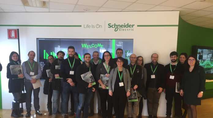 Giovani imprenditori di Api in visita all’Innovation Hub di Schneider Electric