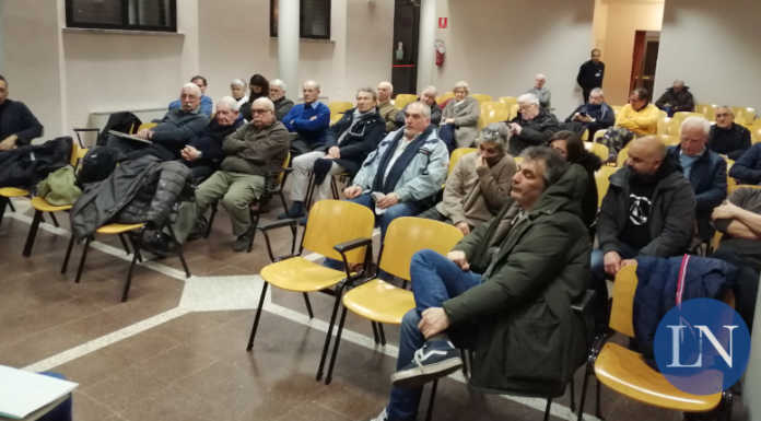 Merate, i residenti del centro: “Siamo ostaggi del mercato”