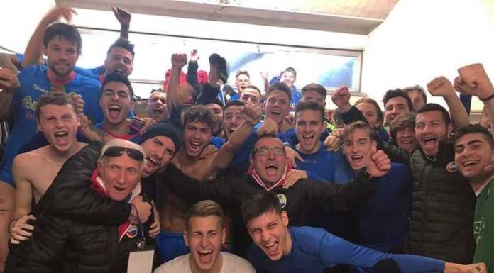 Calcio Serie D. Il NibionnOggiono fa poker in casa dell’Arconatese La festa nello spogliatoio del NibionnOggiono