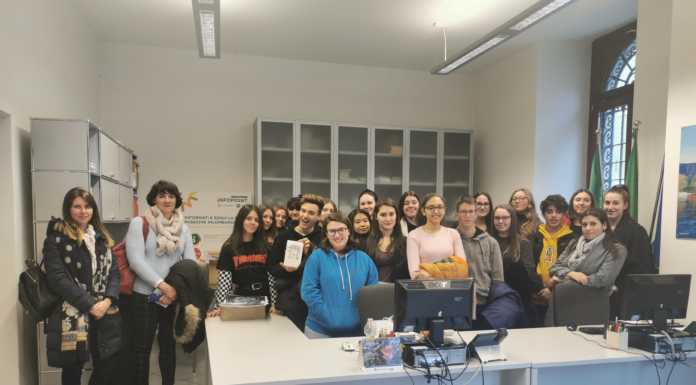 Scuola-lavoro: gli studenti del Marco Polo di Colico all’Infopoint