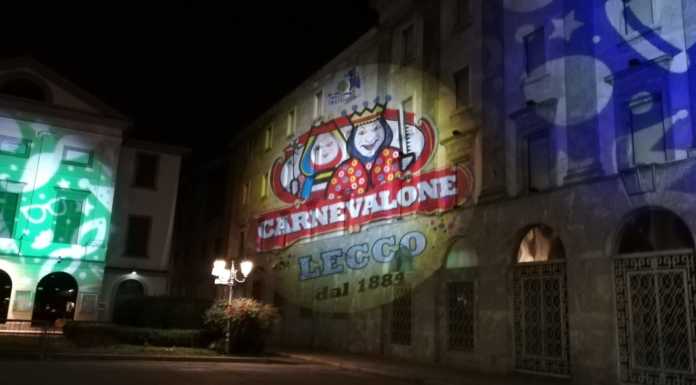 Carnevale: le luci in piazza restano, la sfilata forse rinviata a dopo Pasqua