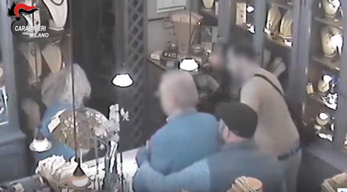 Milano. Efferata rapina a due anziani gioiellieri: arrestati i malviventi
