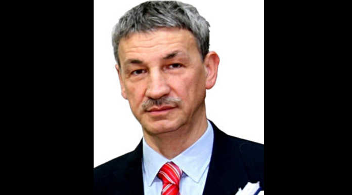 L’addio del liceo Grassi al professor Rodolfo Damiani