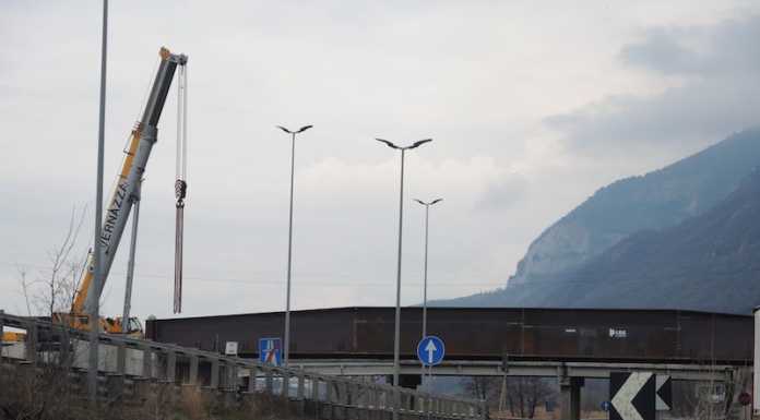Civate. Varato nella notte il nuovo ponte di Isella