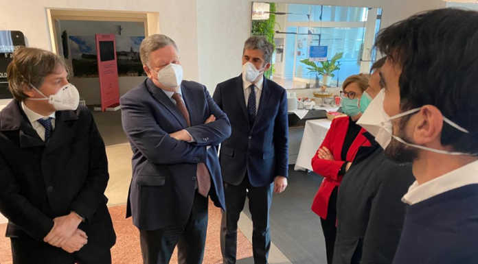 Coronavirus. Arrivati a Bergamo 104 tra medici e operatori sanitari dalla Russia