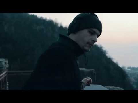 Djset e riprese panoramiche: i ragazzi di DYoung4 promuovono Dervio