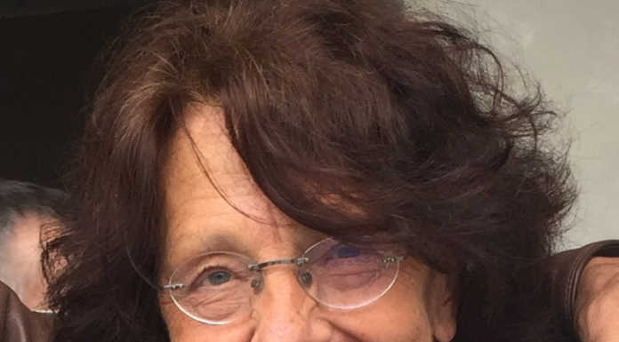 “Grazie, Marisa”, l’addio dei docenti dell’Ics Valmadrera alla collega scomparsa