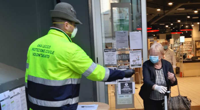 Mascherine: 60 mila distribuite a Lecco, ora si pensa a quelle riutilizzabili
