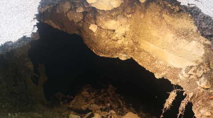 Sopralluogo alla voragine di via Porta, atteso il riscontro dei tecnici