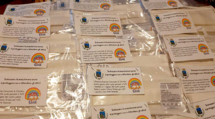 Introbio. Il Comune regala mascherine ai giovani dai 3 ai 14 anni