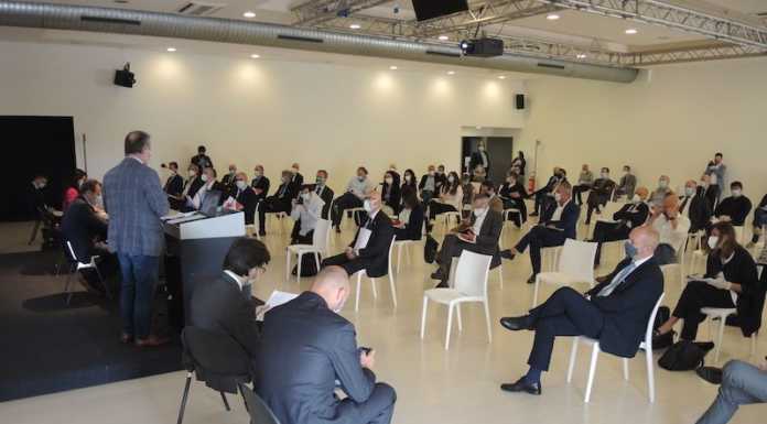 Il tour #RipartiLombardia comincia da Lecco e Como: “L’unione fa la forza’