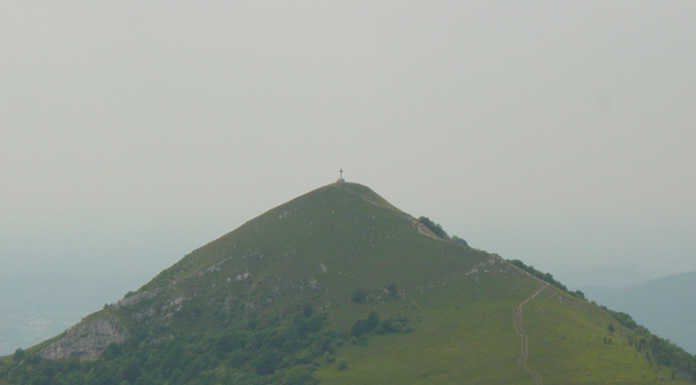 Parapendio precipita sul Monte Cornizzolo, soccorsi al lavoro