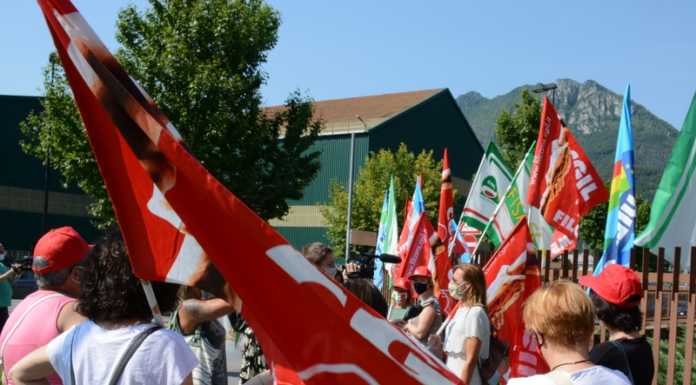 La protesta delle lavoratici delle mense scolastiche. “Ripresa a settembre, come?”