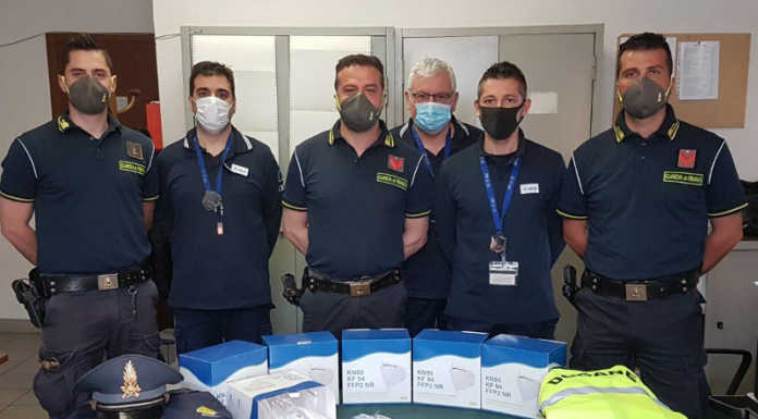 Mascherine FFP2 contraffatte, maxi sequestro di GDF e Agenzia Dogane e Monopoli