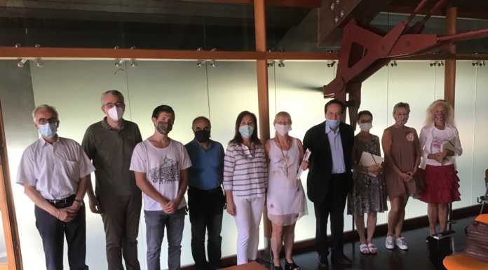 Valmadrera saluta le maestre Francesca, Maurizia e Nicoletta, ora in pensione