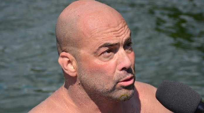 II sogno di Andrea Oriana è realtà: traversata della Manica a nuoto e record italiano