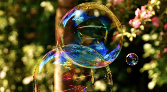 Civate, Terra e Laghi 2020. Sabato sera ‘The big babol show’