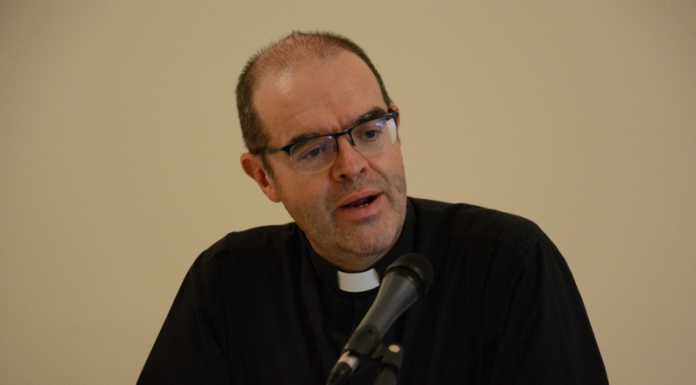 Lecco, la comunità pastorale celebra la Madonna del Rosario