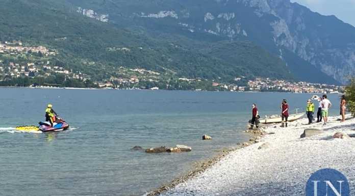 Onno: incidente nel lago, soccorso un giovane. Si cerca un disperso