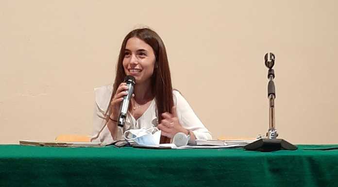 Valmadrera, il premio Luca Magistris alla giovane anestesista Elena Bellazzi