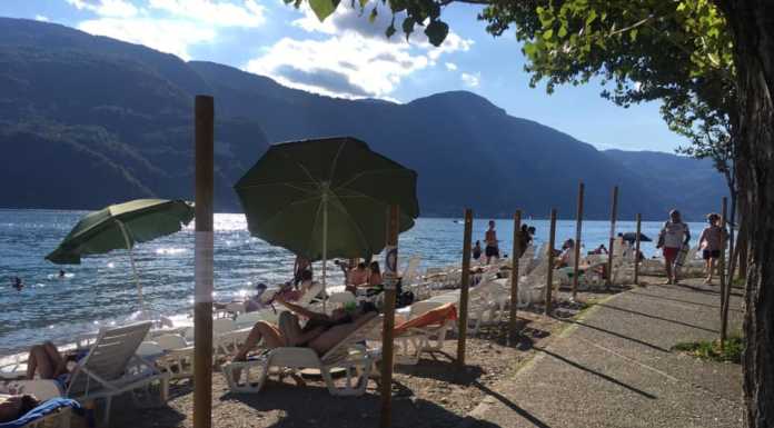 Caos Lago, Mandello e Abbadia convinte: “Il turismo mordi e fuggi va limitato”
