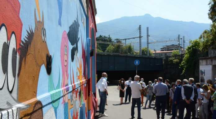 Lecco. Via Carlo Porta riqualificata: inaugurati i nuovi murales