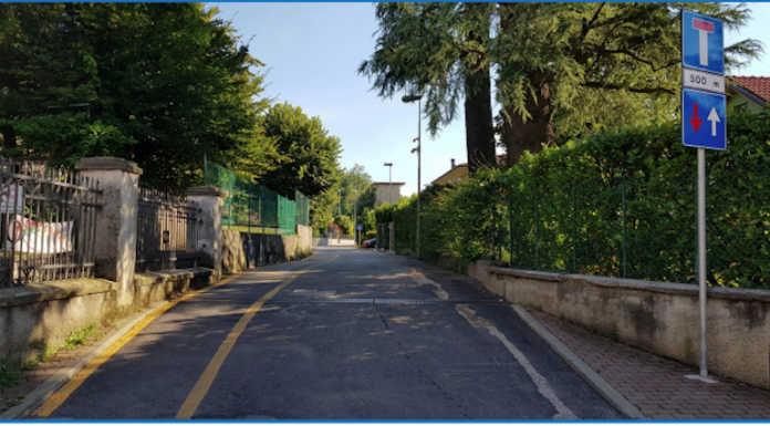 Calco, iniziati i lavori di allargamento di via Europa