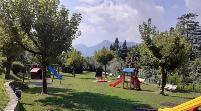 Lierna. Restyling per il parco giochi di via Parodi, domenica si inaugura quello sul lungolago