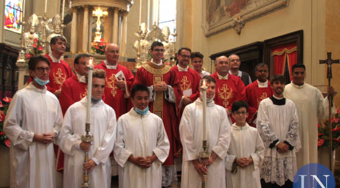 Merate, prima messa per don Riccardo Fumagalli: “Buon cammino sulle orme del Vangelo”