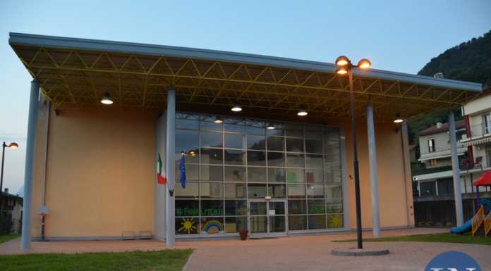 Aumento dei positivi alla primaria di Sala, sospesa la linea fuxia del piedibus La scuola primaria di Sala