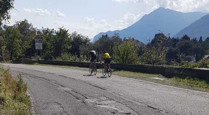 Arriva il Giro Under 23 “ma tra buche e solchi, la provinciale fa paura”