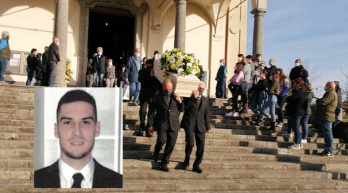 Calco, il commosso addio a Giovanni Sottocornola. Don Carlo: “Troppi perché senza risposta”