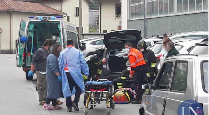 Valmadrera. Violento scontro in via XXV Aprile, tre auto coinvolte