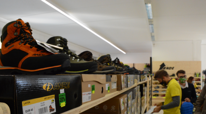 Ande torna… alla grande. In tanti all’apertura del nuovo Ande Point Lecco