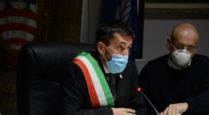 Mandello, contributi dal Comune: 500 euro alle attività in difficoltà