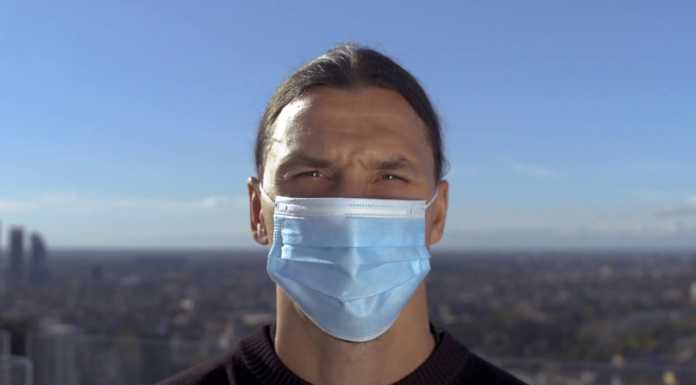 Covid, Ibrahimovic scende in campo con Regione Lombardia. Lo spot