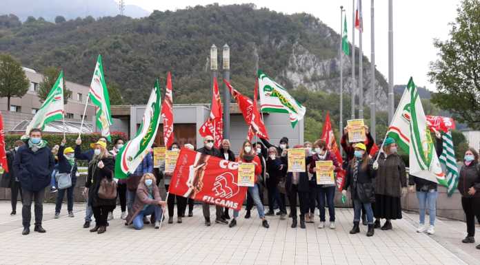 Multiservizi, in ospedale la protesta per il rinnovo del contratto nazionale