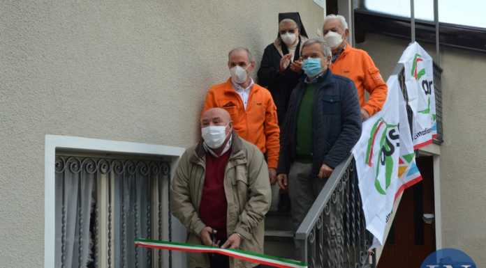 L’Auser Mandello inaugura la nuova sede: “Oggi è una bella giornata”