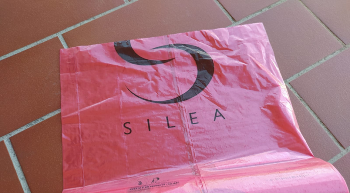 Rifiuti. Col “sacco rosso” -40% di indifferenziato. Nuova distribuzione nell’oggionese