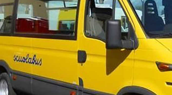 Dolzago, scuolabus danneggiato: dal Comune l’appello a trovare i responsabili