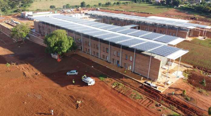 KSB dona i propri prodotti al nuovo Centro di chirurgia pediatrica di EMERGENCY in Uganda