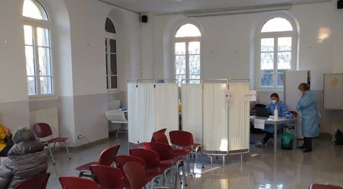 Mandello, iniziate le vaccinazioni antinfluenzali in Sala Civica