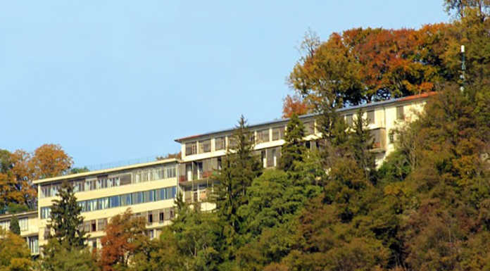 Il primo “Covid Hotel” nel lecchese sarà all’Eremo del Monte Barro L'ostello all'Eremo del Monte Barro